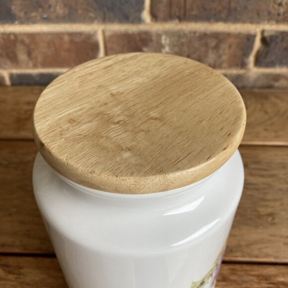 Big Sky Carvers Dean Crouser Watercolor Good Lookin’ Horse Ceramic Canister - Picture 6 of 13